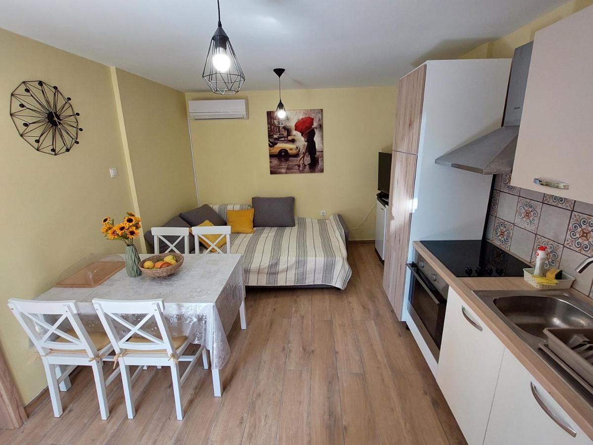 Mexicana Apartment Yellow ザダル エクステリア 写真